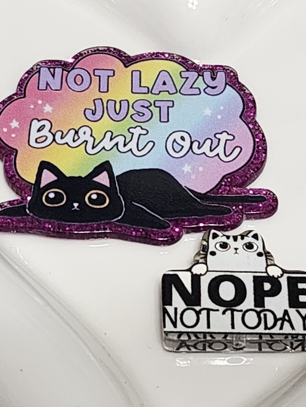 Burnt‎ Out Cat Flatback Focal Bead Badge Keychain Crafts Beaded Pen Magnet Clip